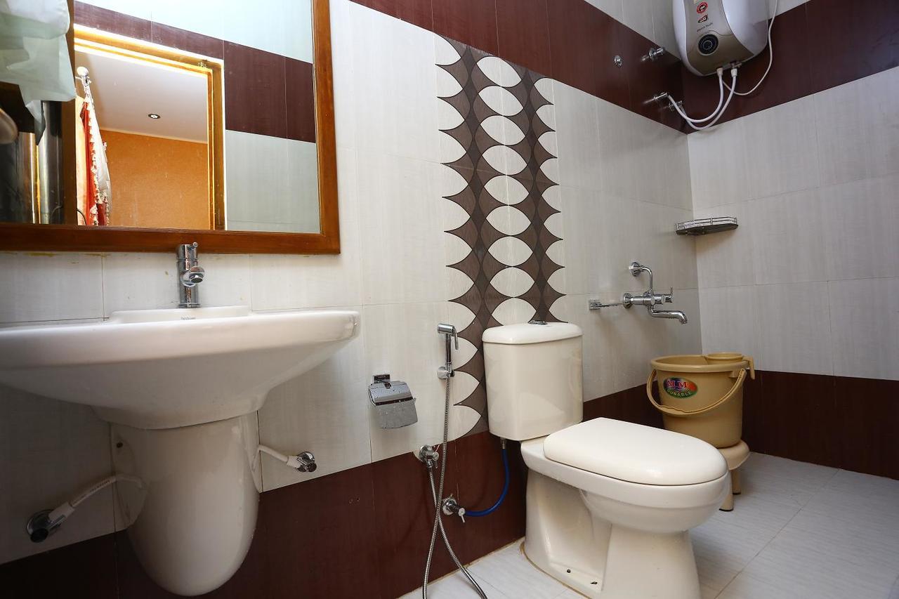 Mmr Grand Inn Ооти Екстериор снимка